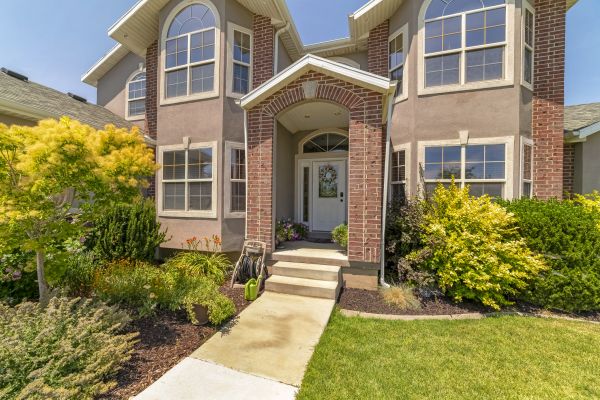 Cost of Transom Window Replacement in El Dorado Hills